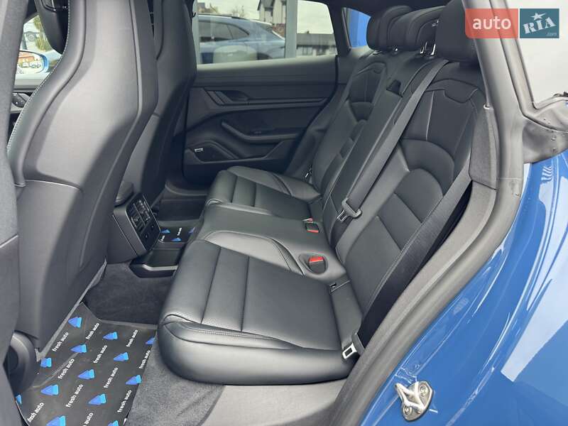 Универсал Porsche Taycan Cross Turismo 2023 в Ровно