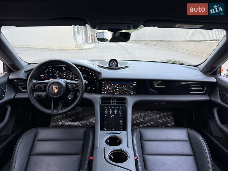 Універсал Porsche Taycan Cross Turismo 2023 в Києві