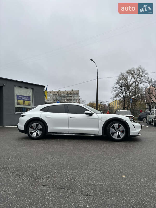 Универсал Porsche Taycan Cross Turismo 2021 в Киеве фото 4 Универсал Porsche Taycan Cross Turismo 2021 в Киеве