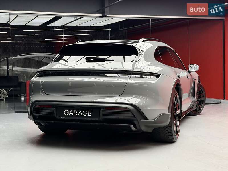 Універсал Porsche Taycan Cross Turismo 2023 в Києві