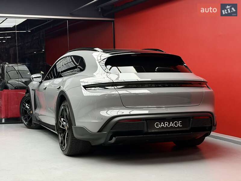 Універсал Porsche Taycan Cross Turismo 2023 в Києві