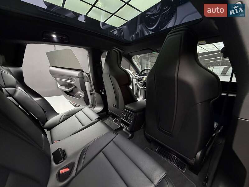 Універсал Porsche Taycan Cross Turismo 2023 в Києві