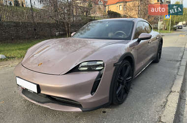 Универсал Porsche Taycan Cross Turismo 2021 в Киеве