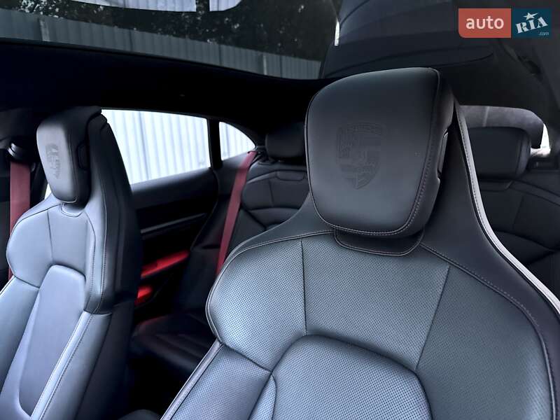 Універсал Porsche Taycan Cross Turismo 2021 в Ковелі фото 35 Універсал Porsche Taycan Cross Turismo 2021 в Ковелі