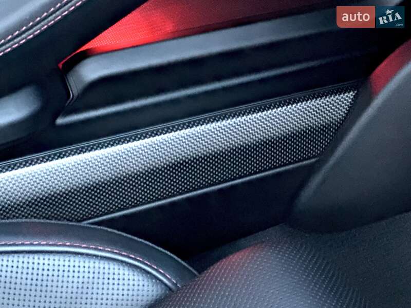 Універсал Porsche Taycan Cross Turismo 2021 в Ковелі фото 55 Універсал Porsche Taycan Cross Turismo 2021 в Ковелі