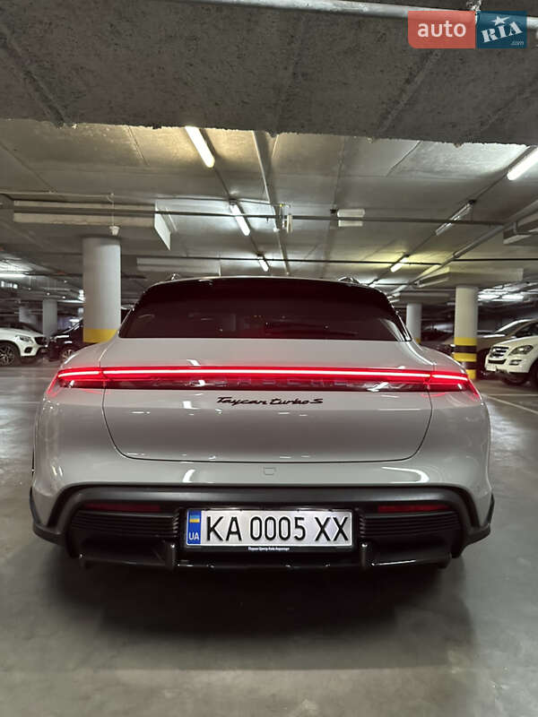 Универсал Porsche Taycan Cross Turismo 2023 в Киеве