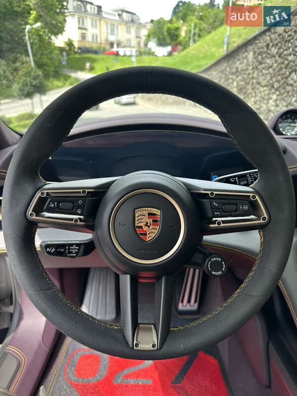 Универсал Porsche Taycan Cross Turismo 2023 в Киеве