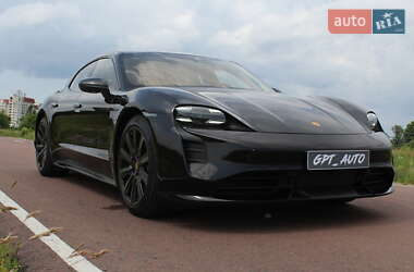 Универсал Porsche Taycan Sport Turismo 2024 в Киеве