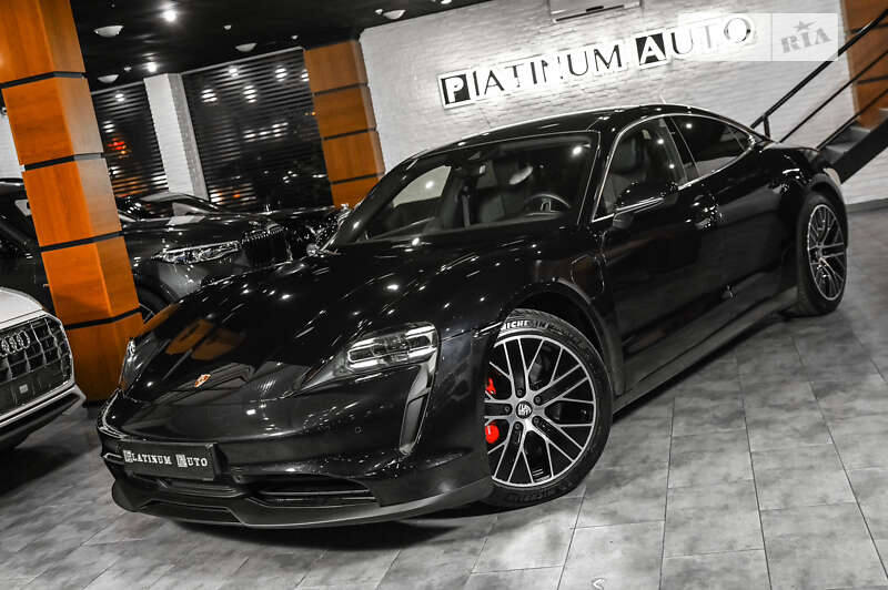Седан Porsche Taycan 2020 в Одессе