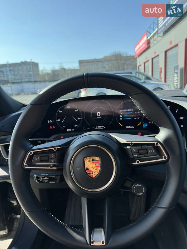Седан Porsche Taycan 2022 в Тернополі фото 17 Седан Porsche Taycan 2022 в Тернополі