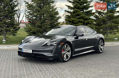 Porsche Taycan 2020