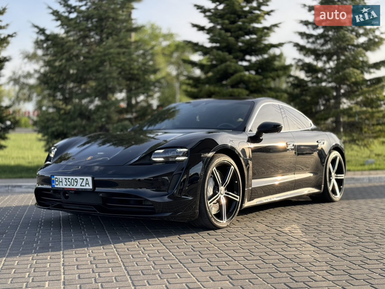 2020 Porsche Taycan - мініатюра 14
