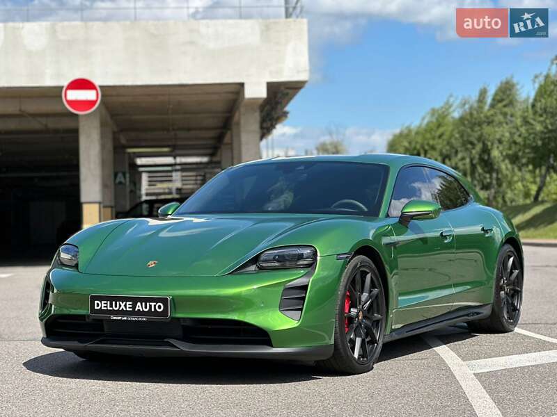 Седан Porsche Taycan 2022 в Києві