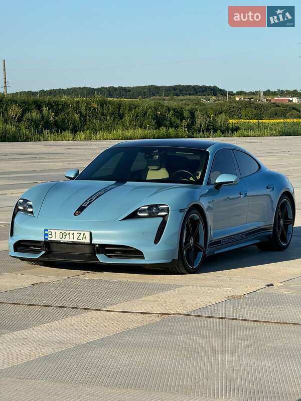 Седан Porsche Taycan 2020 в Полтаве
