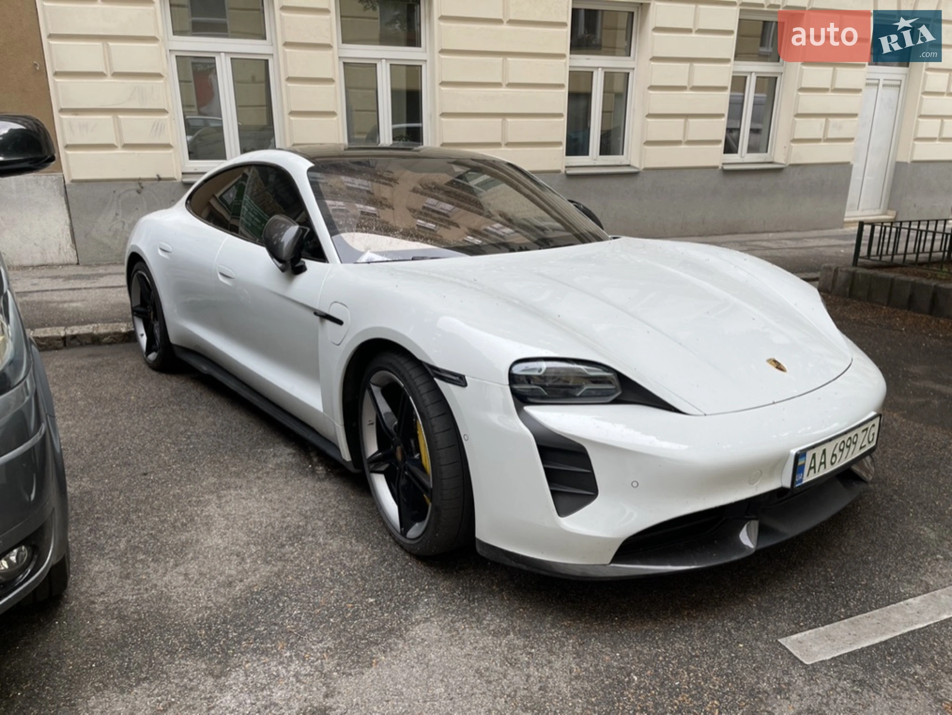 2020 Porsche Taycan - мініатюра 6