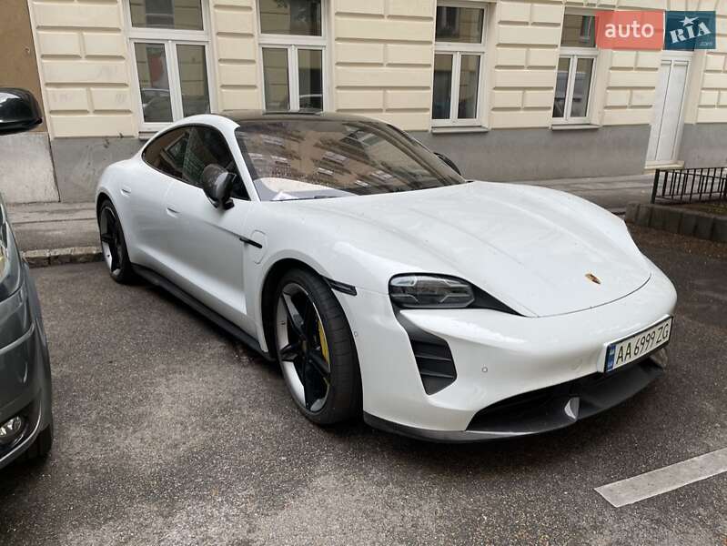 Седан Porsche Taycan 2020 в Киеве фото 6 Седан Porsche Taycan 2020 в Киеве