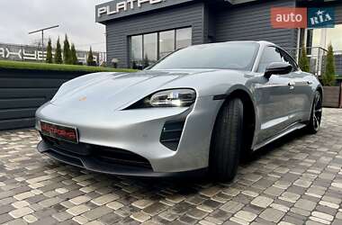 Седан Porsche Taycan 2022 в Києві