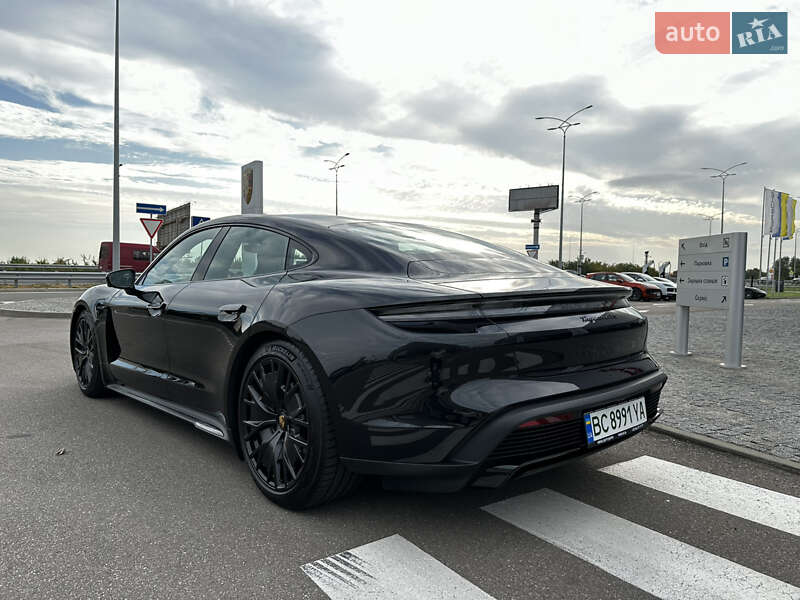 Седан Porsche Taycan 2022 в Львові