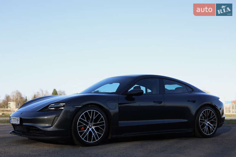 Седан Porsche Taycan 2020 в Львові