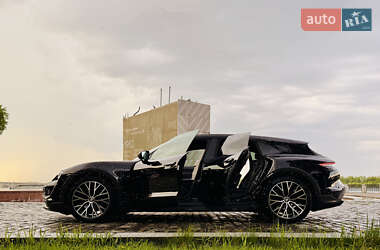 Седан Porsche Taycan 2022 в 