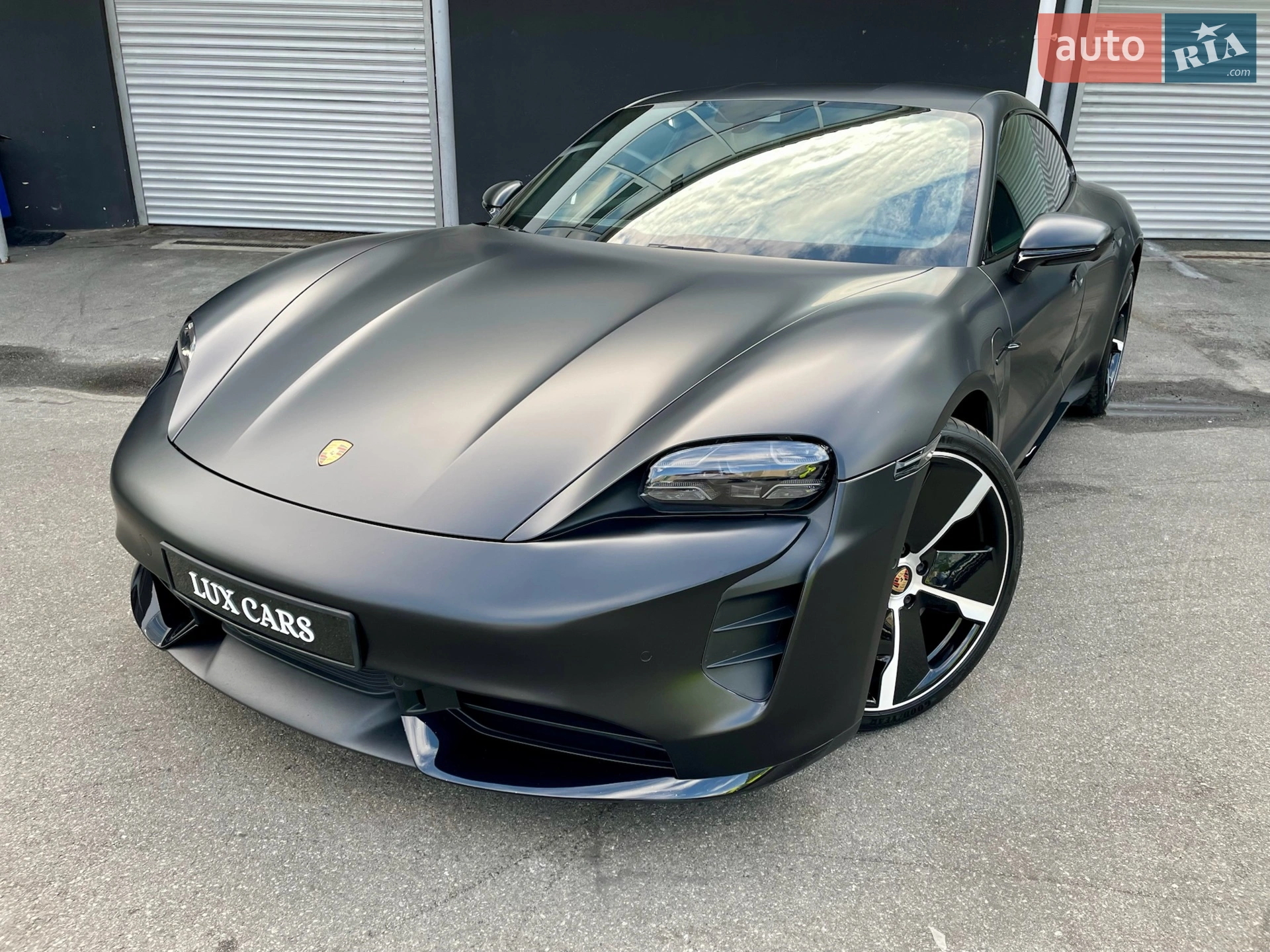 2020 Porsche Taycan - мініатюра 12
