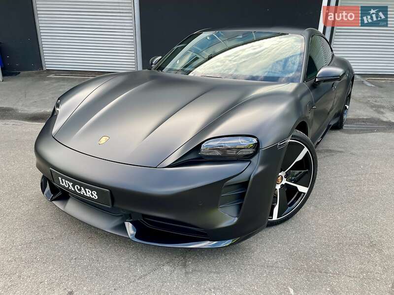 Седан Porsche Taycan 2020 в Киеве