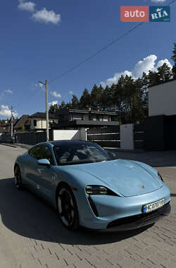 Porsche Taycan 2023 Porsche Taycan 2023