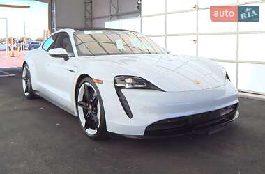 Porsche Taycan 2022 Porsche Taycan 2022