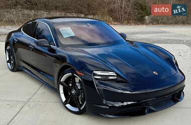 Porsche Taycan 2021 Porsche Taycan 2021
