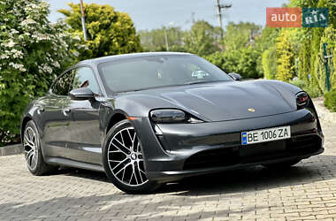 Porsche Taycan 2021 Porsche Taycan 2021