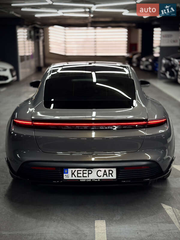 Седан Porsche Taycan 2020 в Одессе