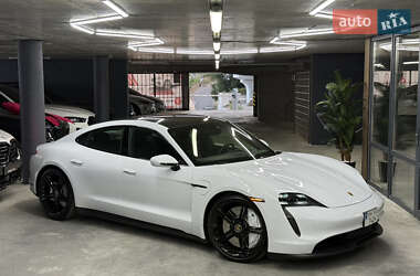 Porsche Taycan 2020 Porsche Taycan 2020
