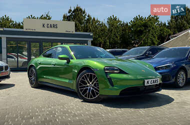 Porsche Taycan 2021 Porsche Taycan 2021