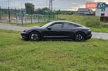Седан Porsche Taycan 2022 в Києві
