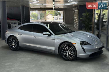 Porsche Taycan 2023 Porsche Taycan 2023