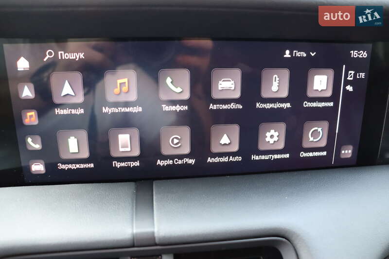 Седан Porsche Taycan 2021 в Львове