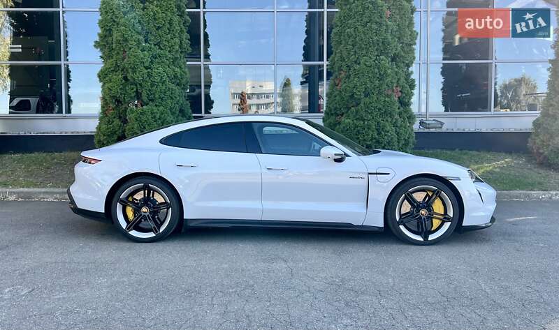 Седан Porsche Taycan 2020 в Киеве фото 5 Седан Porsche Taycan 2020 в Киеве