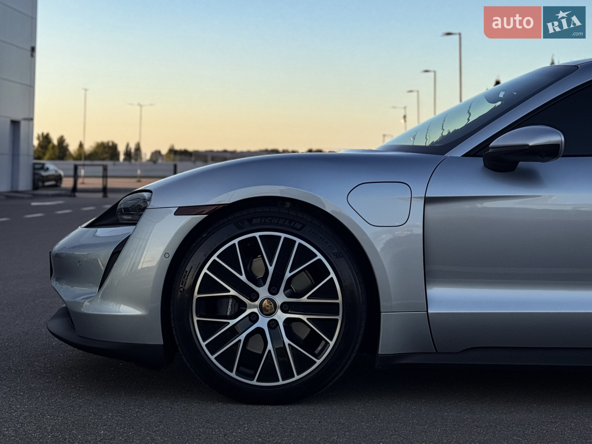 2021 Porsche Taycan - мініатюра 8