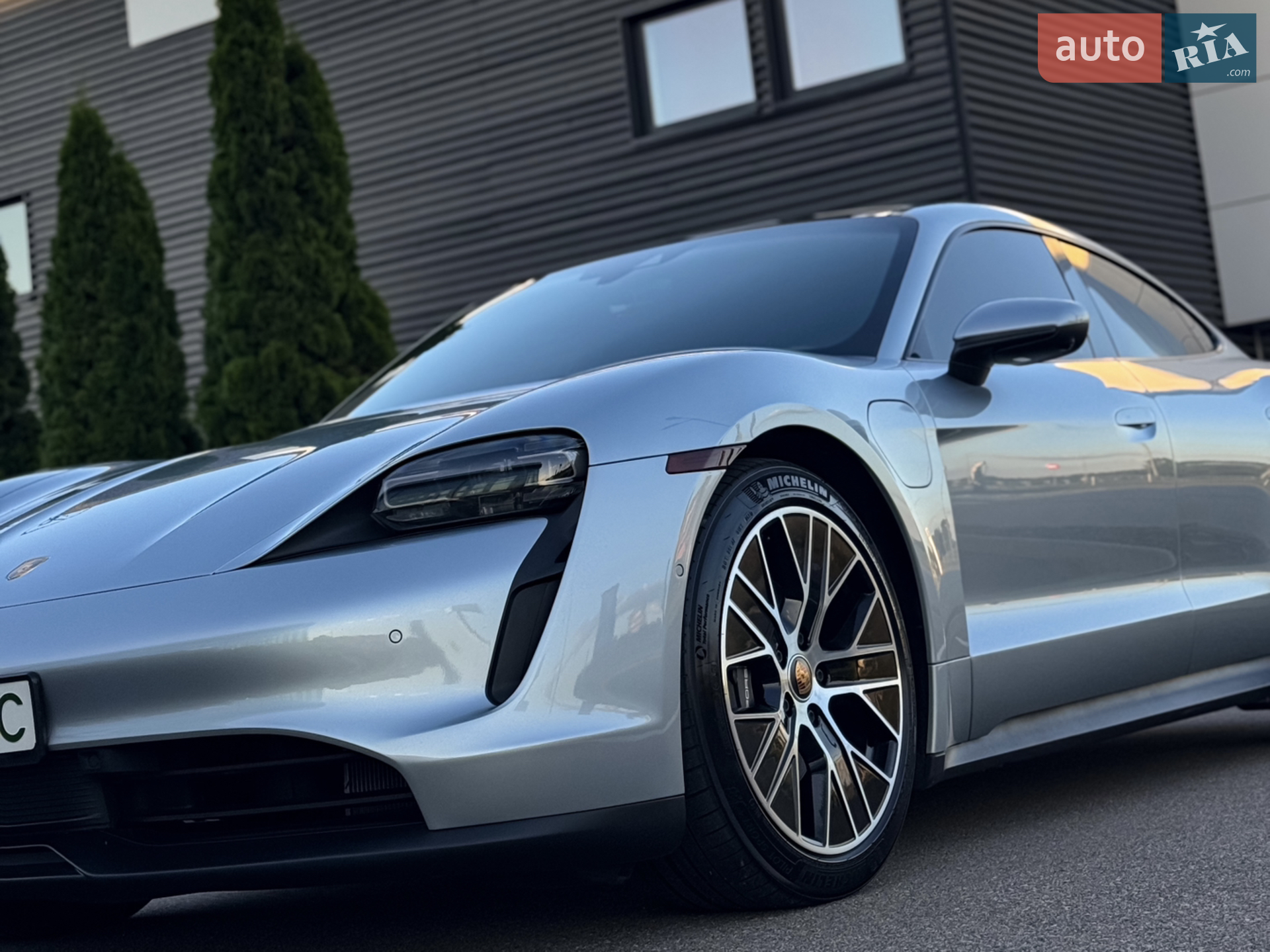 2021 Porsche Taycan - мініатюра 5