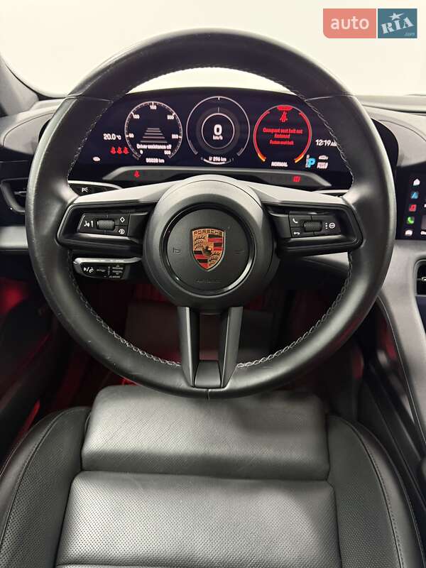 Седан Porsche Taycan 2021 в Одессе