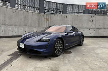 Porsche Taycan 2020