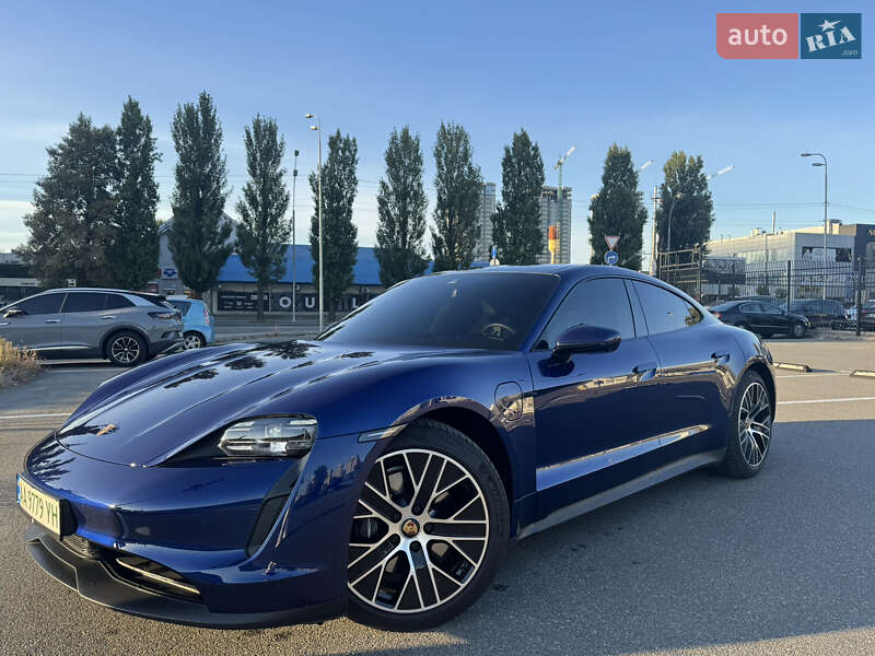 Porsche Taycan 2021 Porsche Taycan 2021