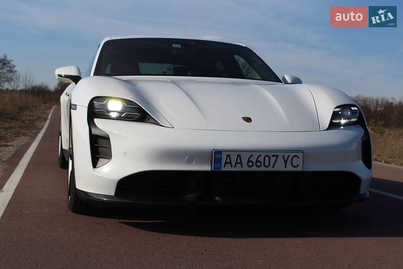 Porsche Taycan 2020 Porsche Taycan 2020