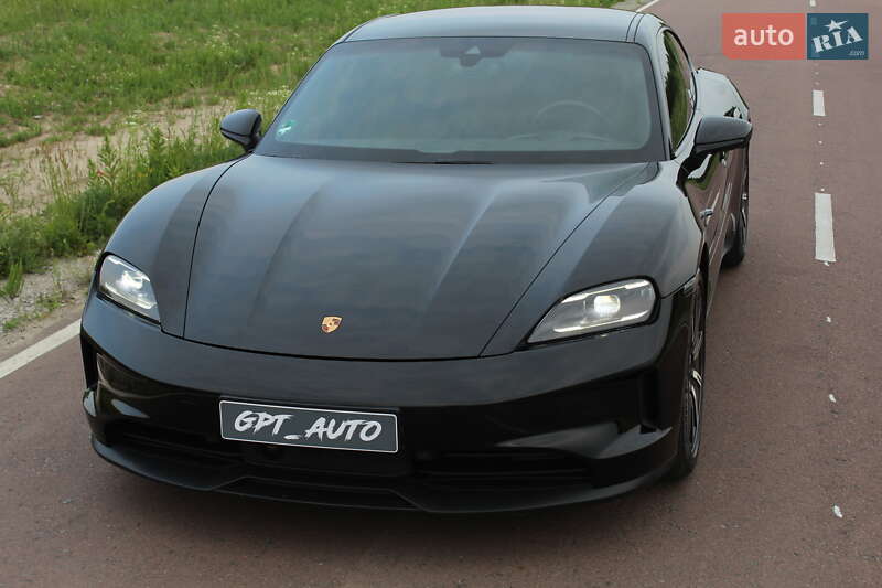 Седан Porsche Taycan 2025 в Києві фото 14 Седан Porsche Taycan 2025 в Києві