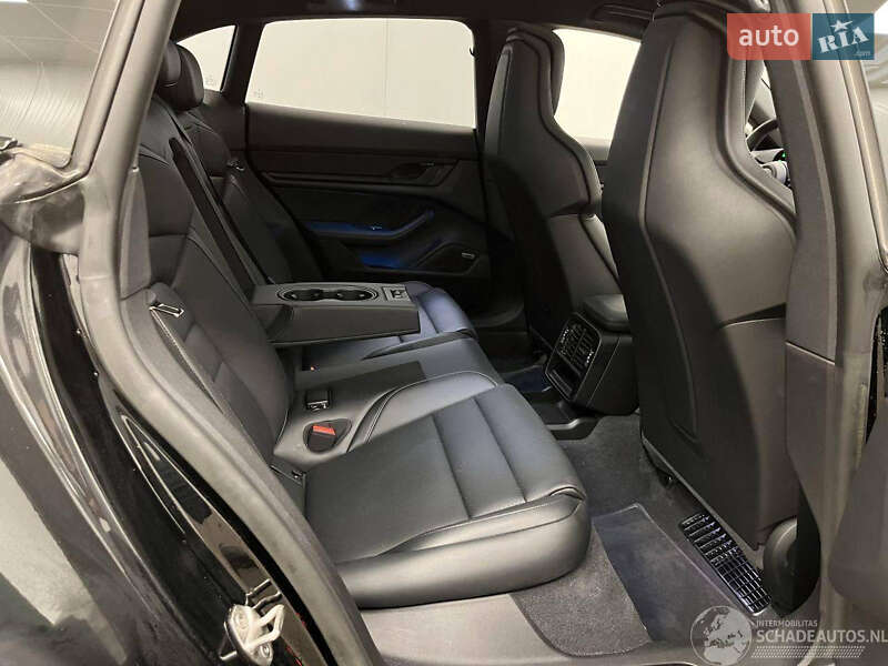 Седан Porsche Taycan 2023 в Києві фото 8 Седан Porsche Taycan 2023 в Києві