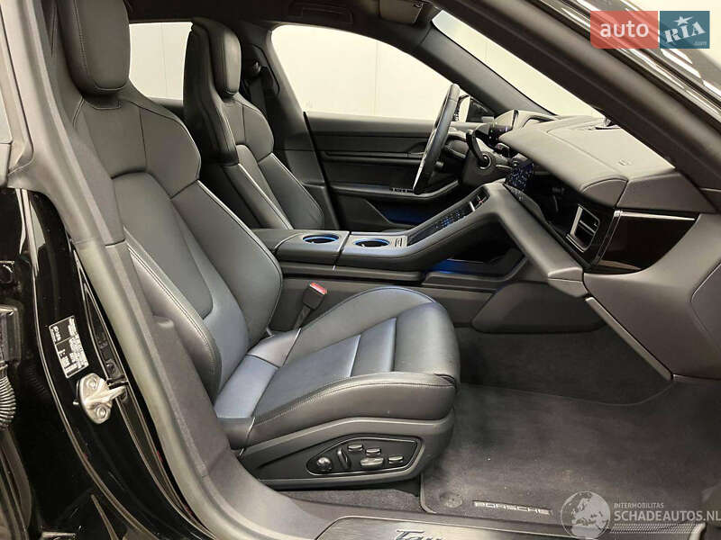 Седан Porsche Taycan 2023 в Києві фото 5 Седан Porsche Taycan 2023 в Києві