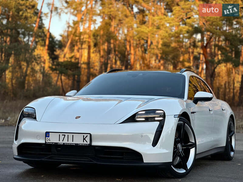 Седан Porsche Taycan 2023 в Киеве фото 22 Седан Porsche Taycan 2023 в Киеве
