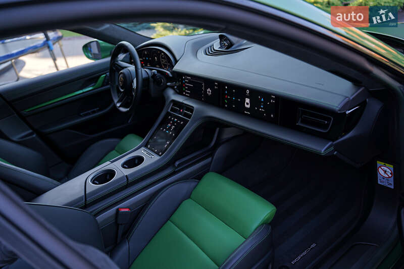 Седан Porsche Taycan 2022 в Києві фото 17 Седан Porsche Taycan 2022 в Києві
