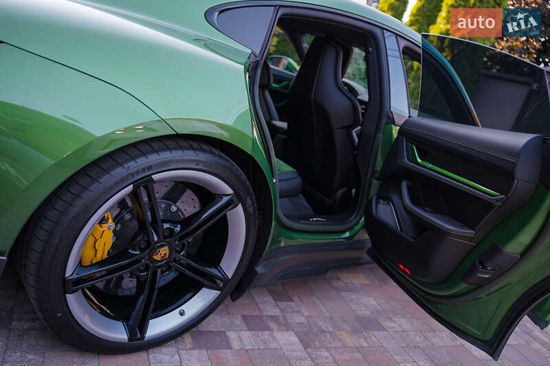 Седан Porsche Taycan 2022 в Києві фото 9 Седан Porsche Taycan 2022 в Києві
