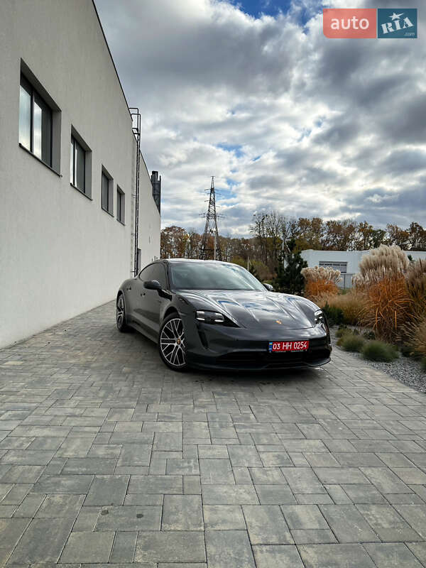 Porsche Taycan 2022 Porsche Taycan 2022